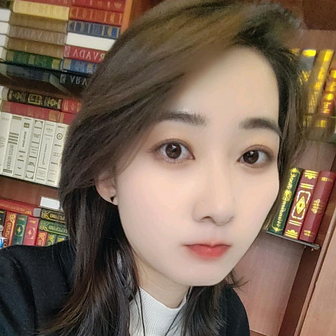 素颜 Yi 然很美