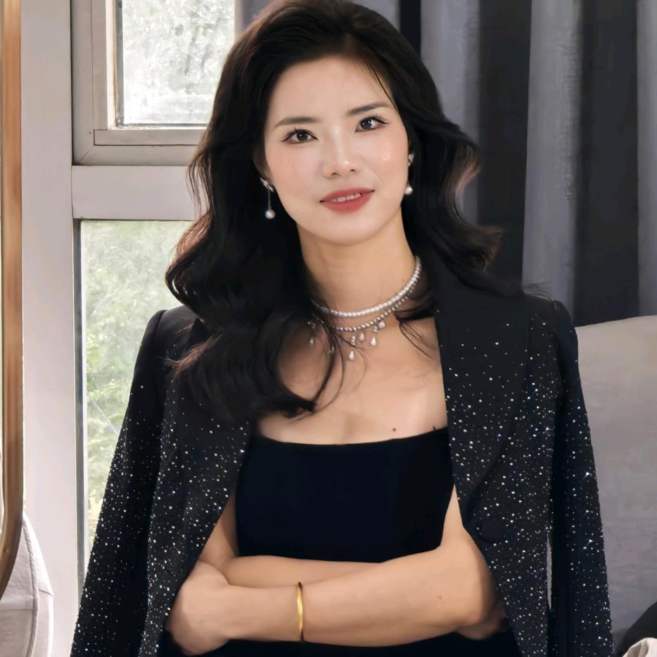 郸城喜事多婚礼馆主理人玲姐