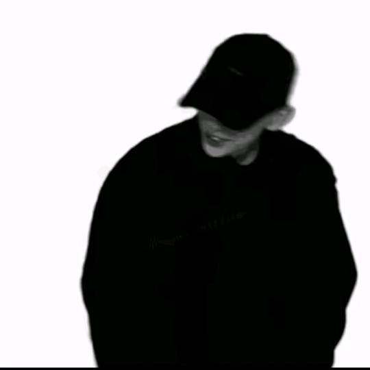 呃呃