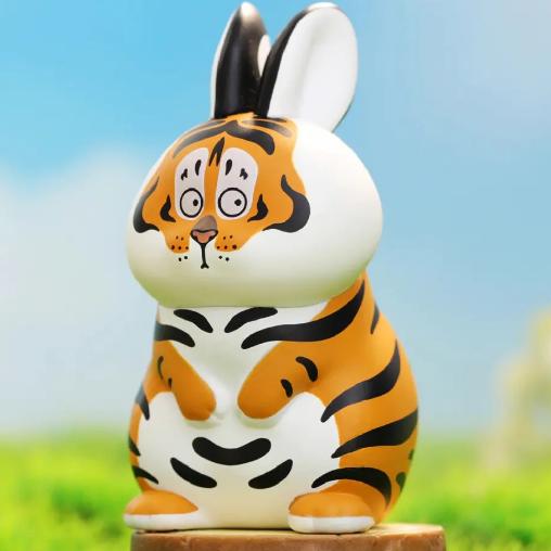 小尾巴猪潮玩