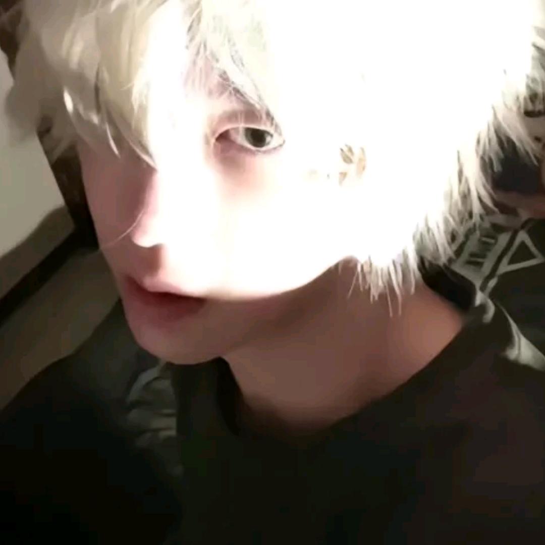 讨厌等却总在等