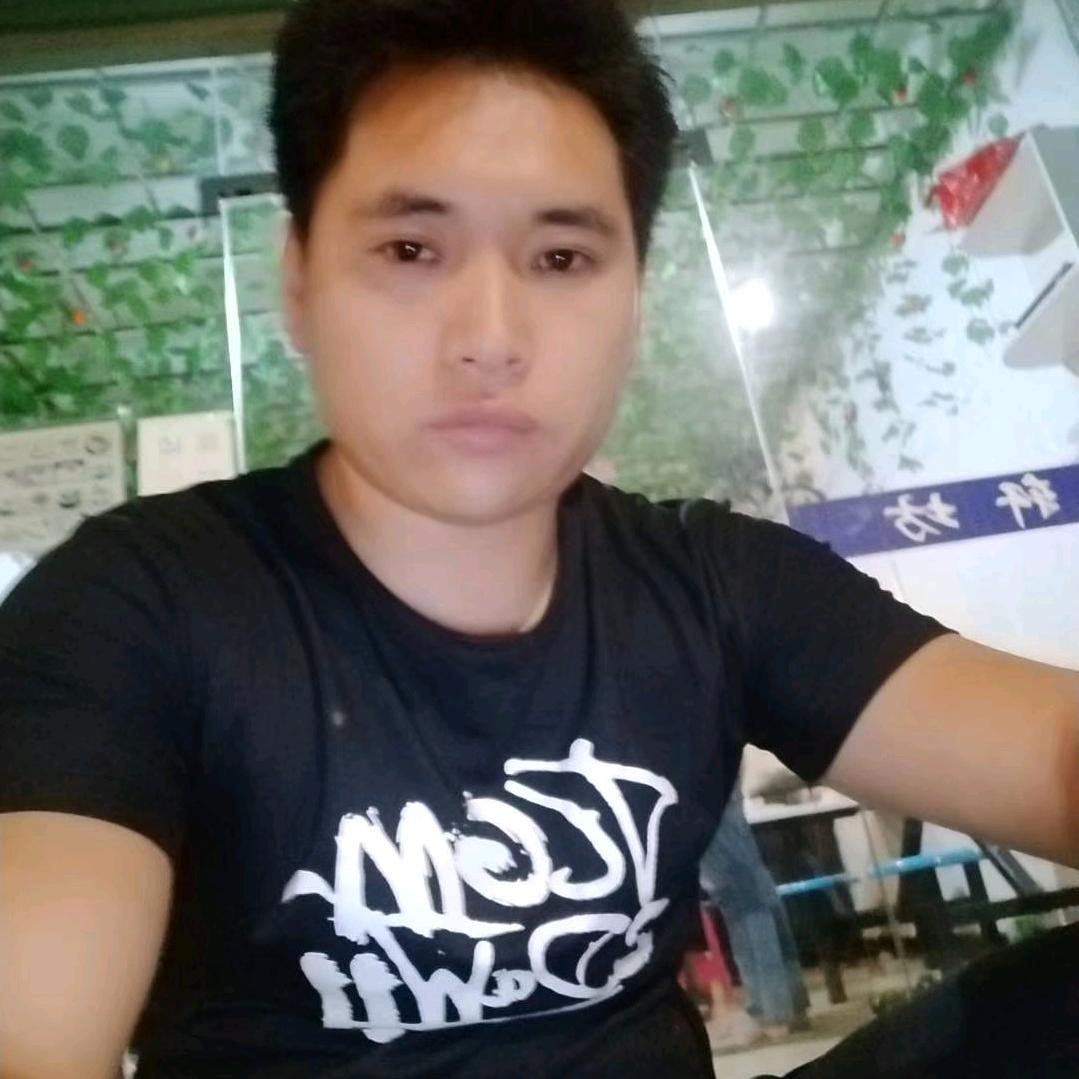 小泳零食屋 +爱生活