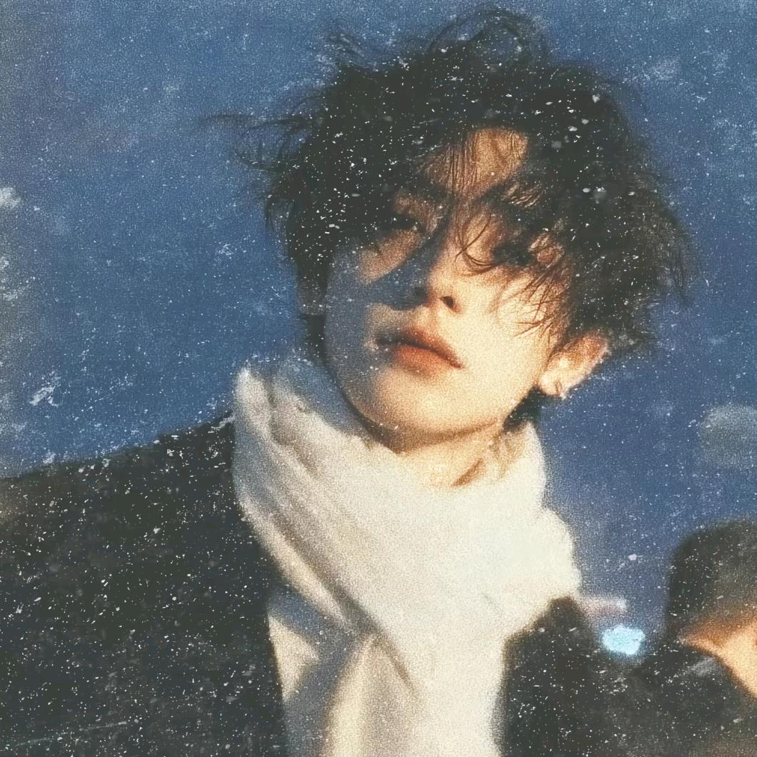 乱花渐欲迷人眼