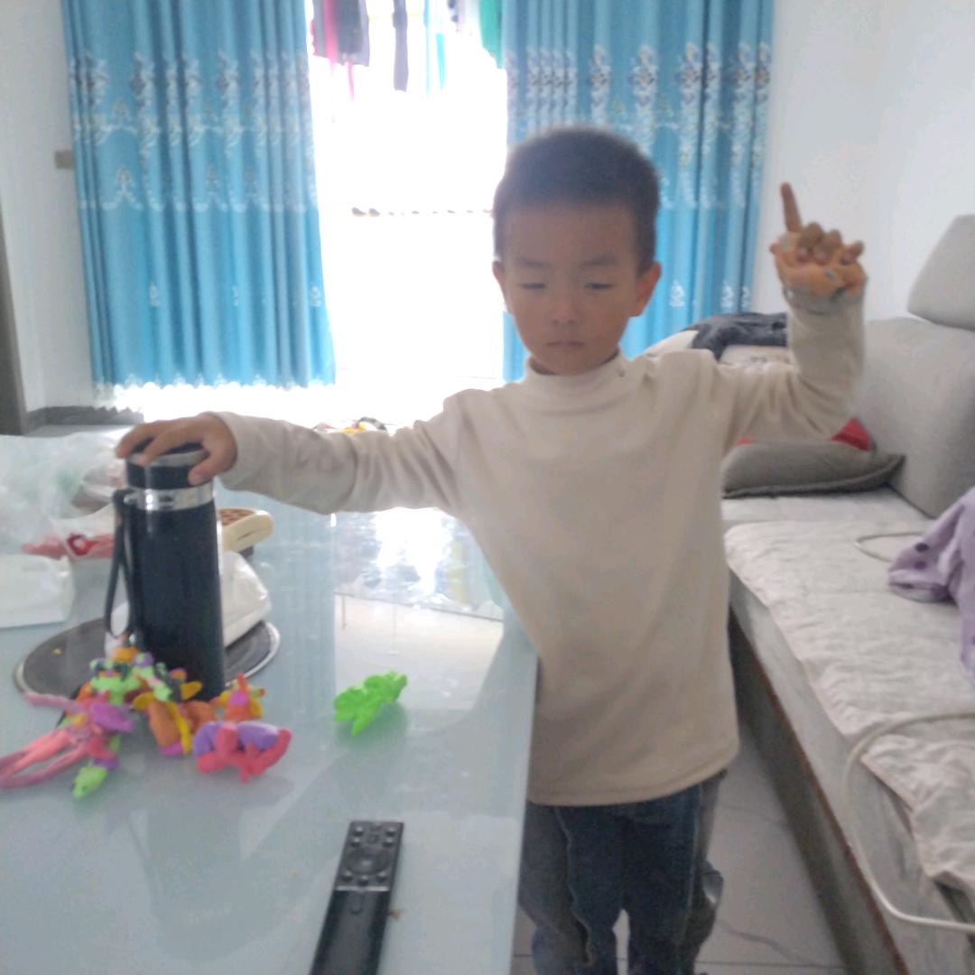 💐雨中情💐🌹