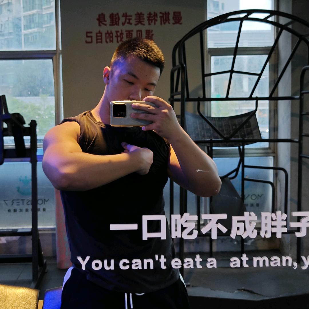 不爱练腿的狗子