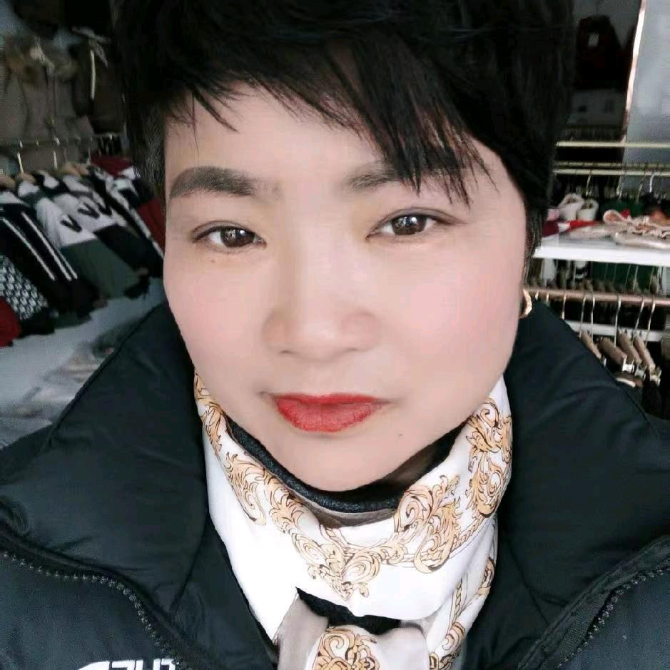少儿服饰玲姐