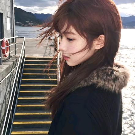 三七mqm（遛狗过马路滑铲版）