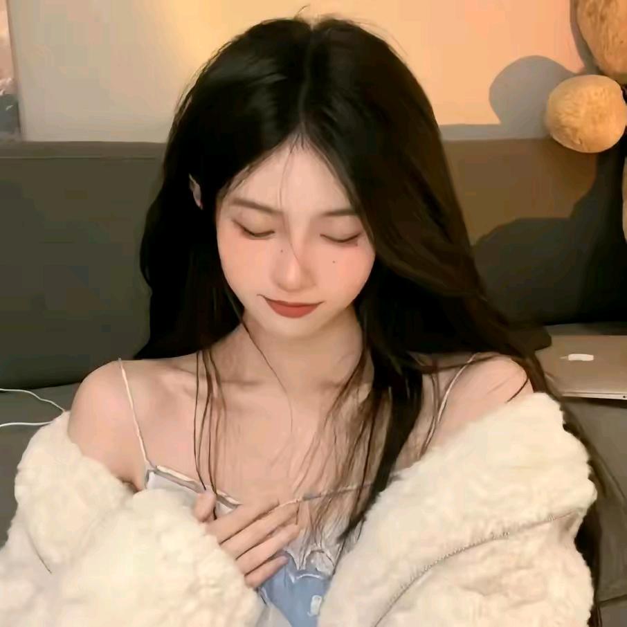 洛