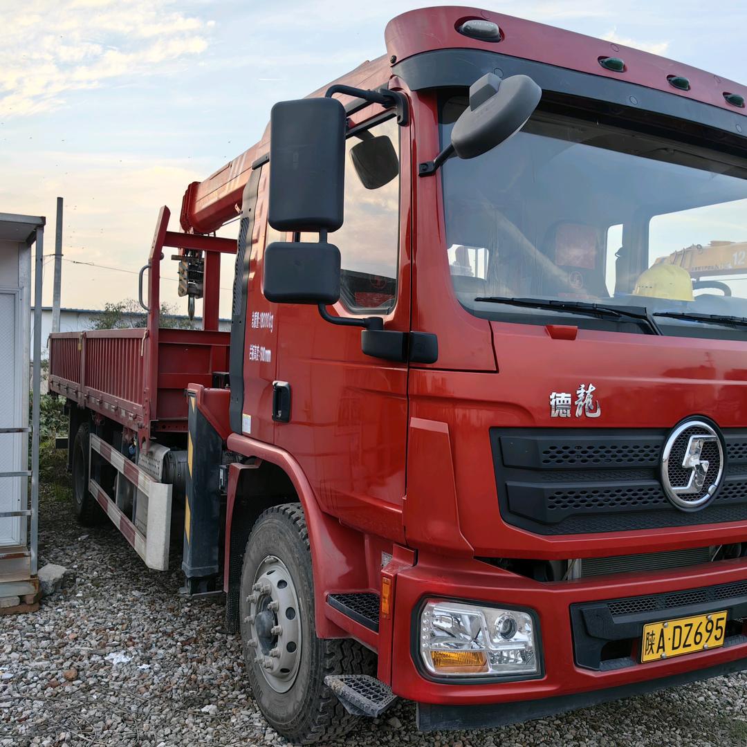 小尚（二手随车吊）