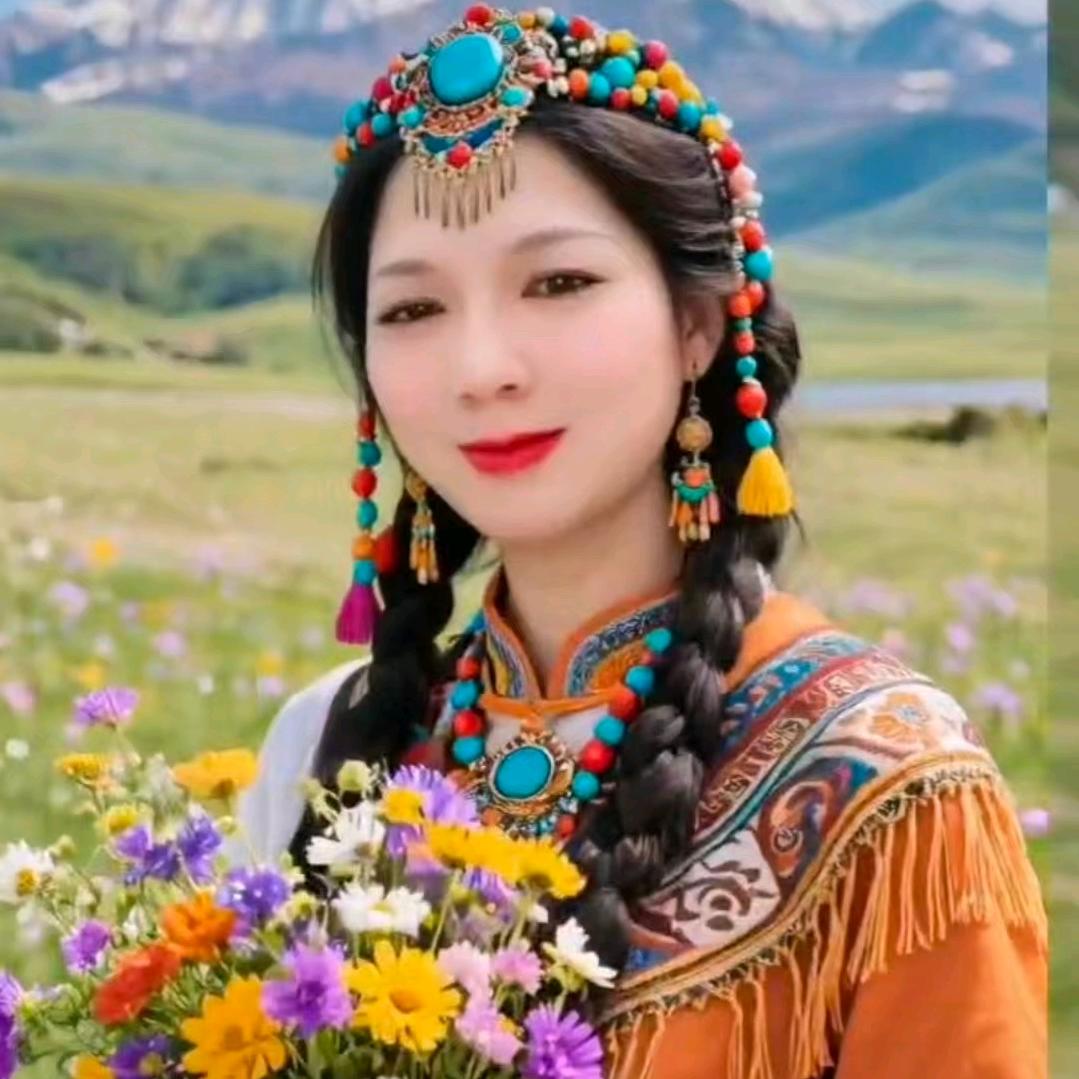 华女💋