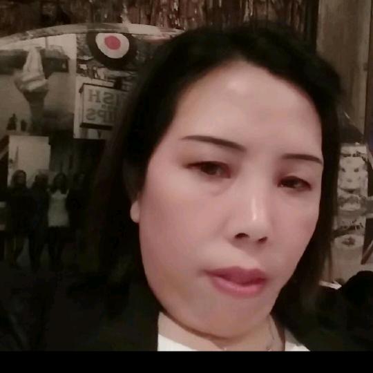 周群英天父的女儿