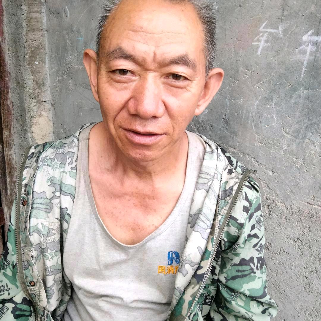 胡哥晚上（21点21分）