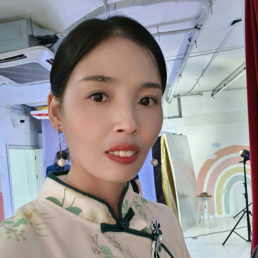 大牙姐