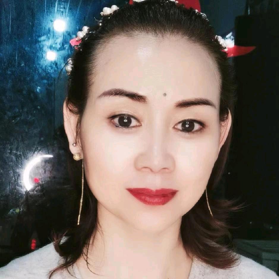 带你变美的芳姐