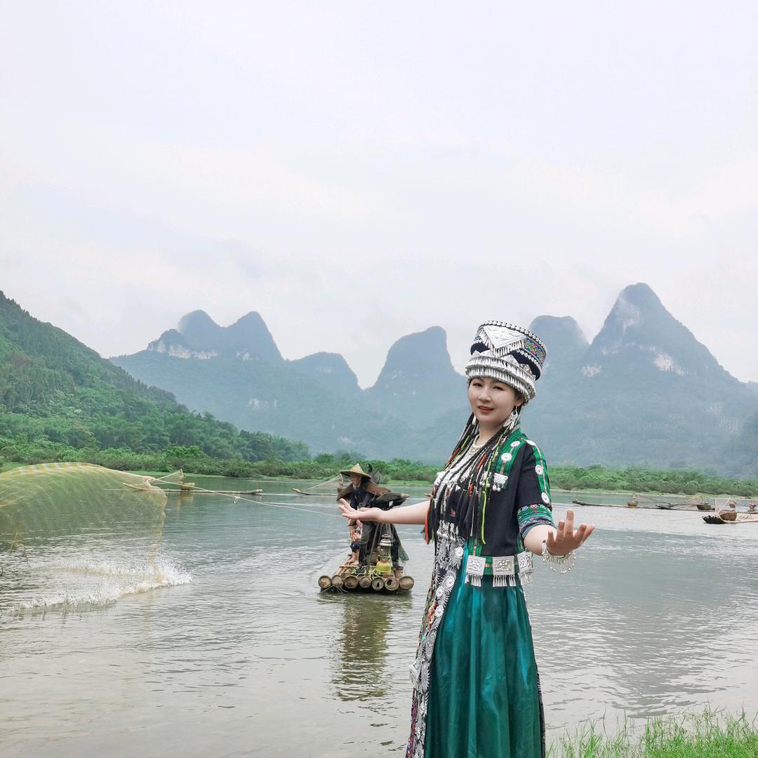 皒比她美