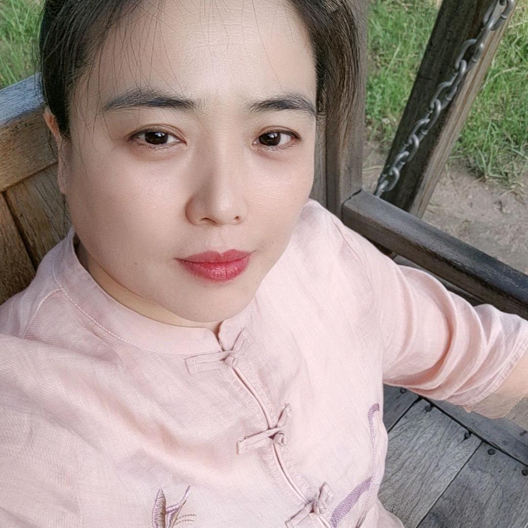 天荣二层欧依女装（亚玲）