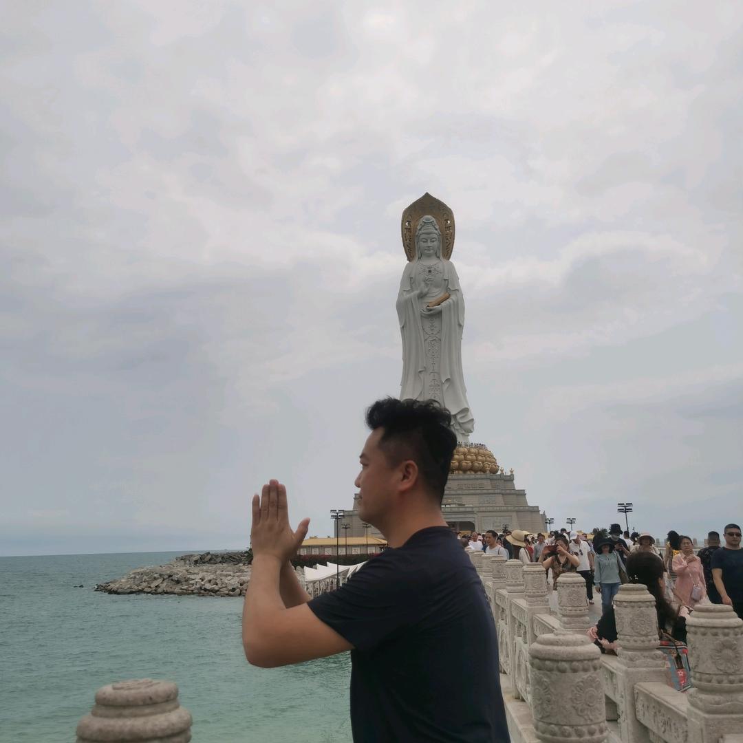 叫我伟仔