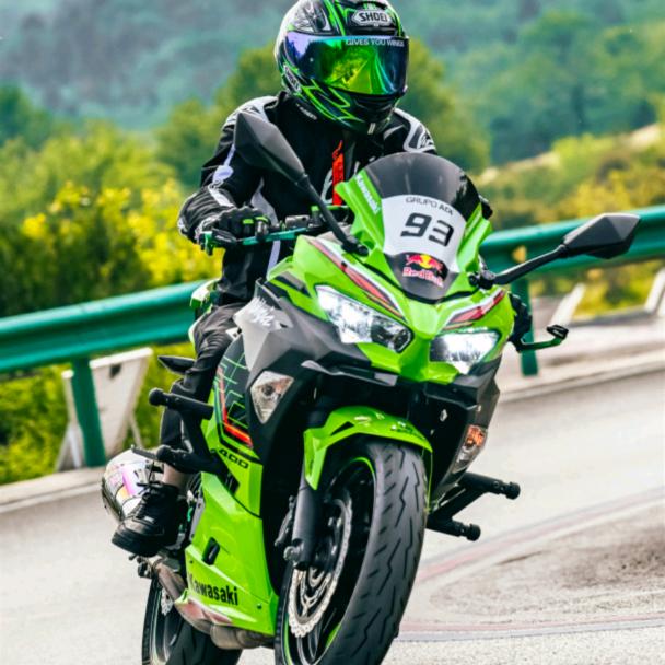 陈住气🏍️