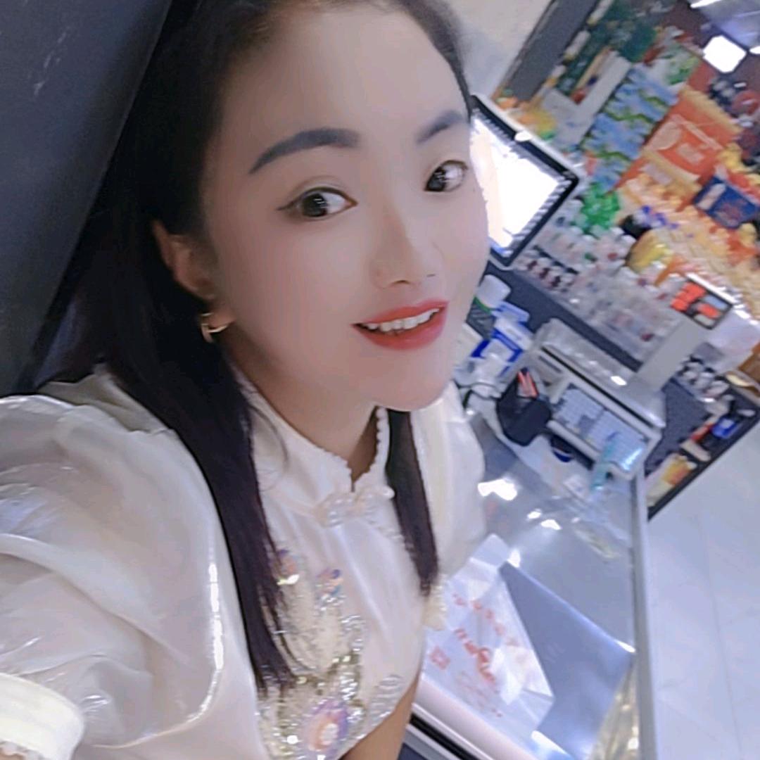 衣衣布舍  男女  服饰 批发  零售！