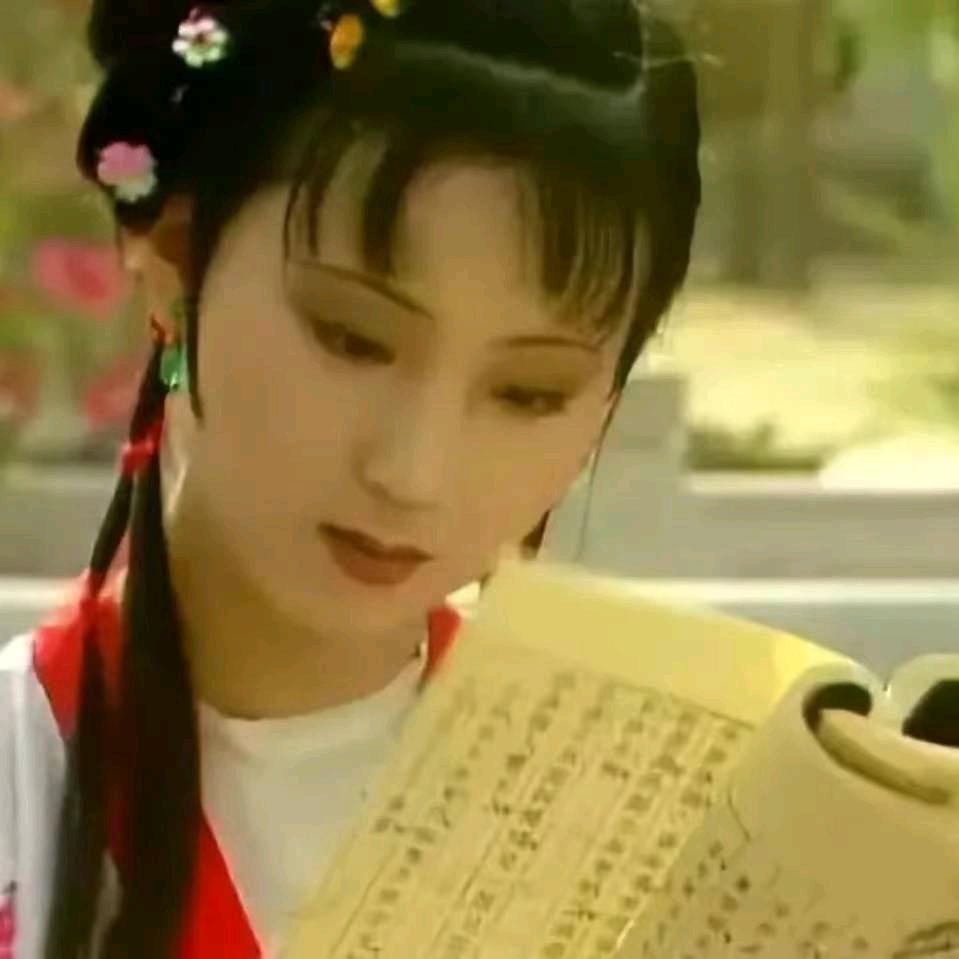 宇红星辰