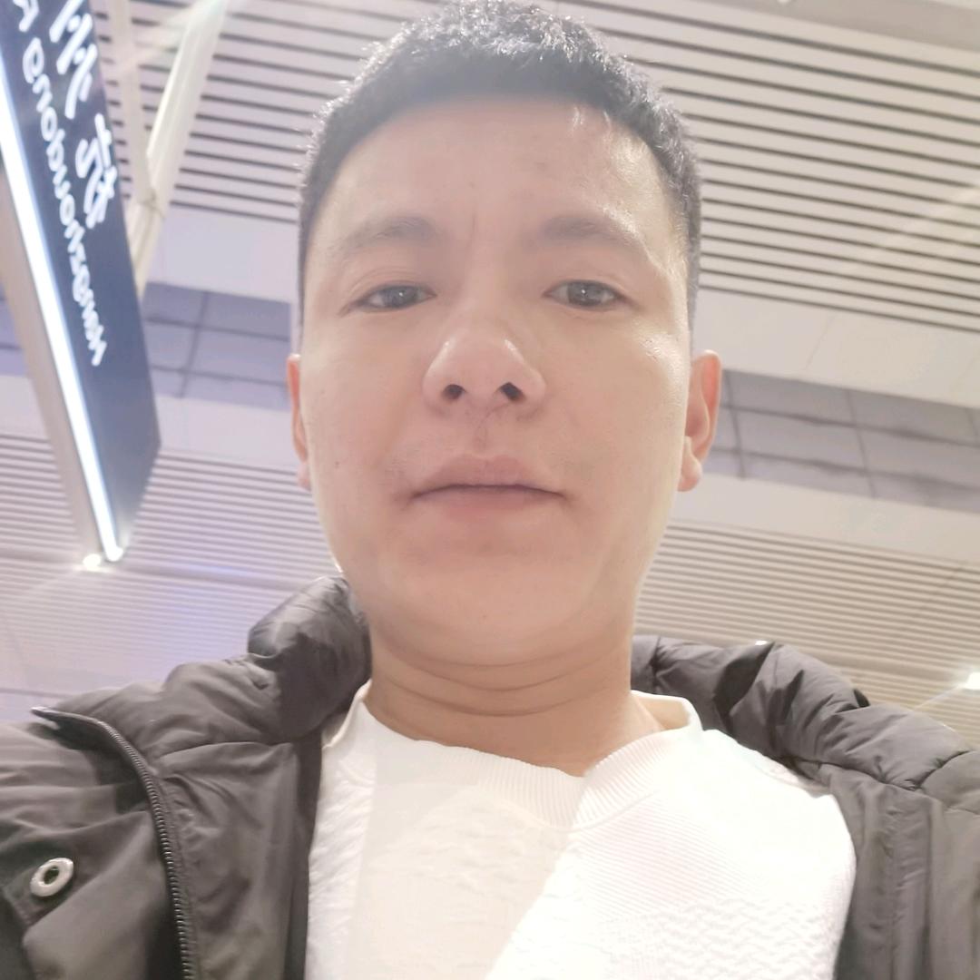 刘