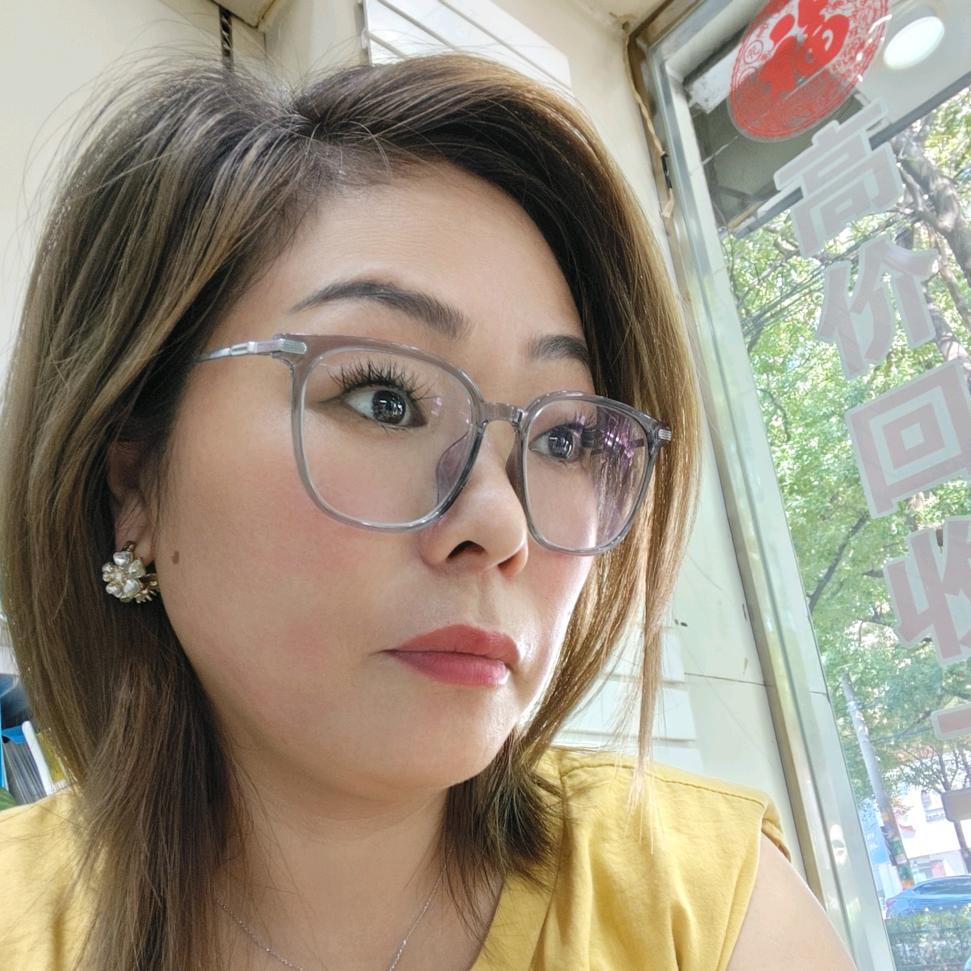 我想成为你的开心果
