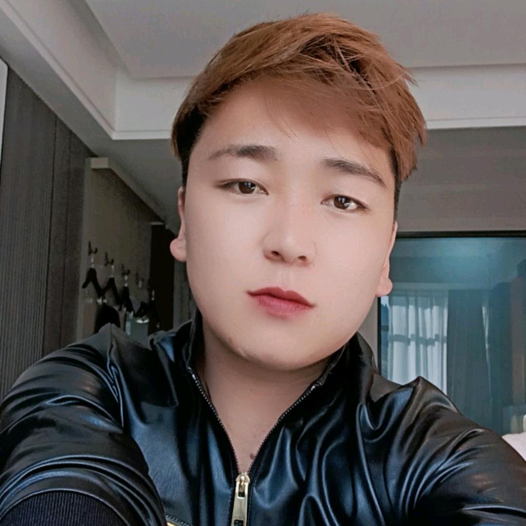 🧚‍♂️巴    夏🧚‍♂️