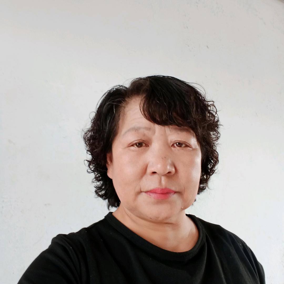 郑姐每晚六点十分首播