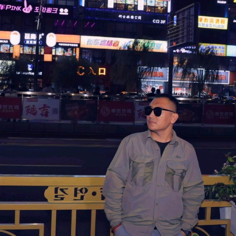 龙小六不六