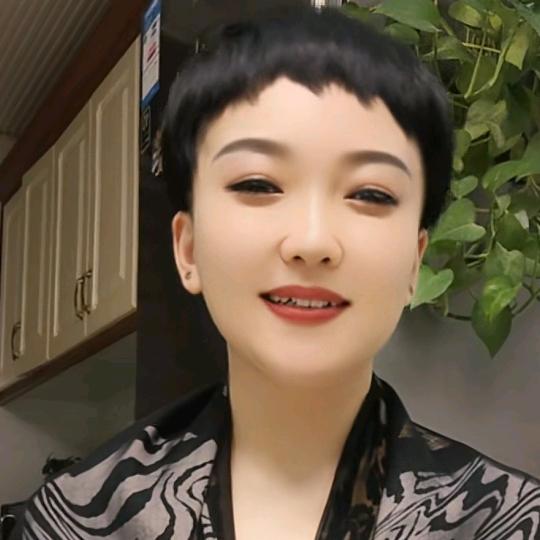 唐妮