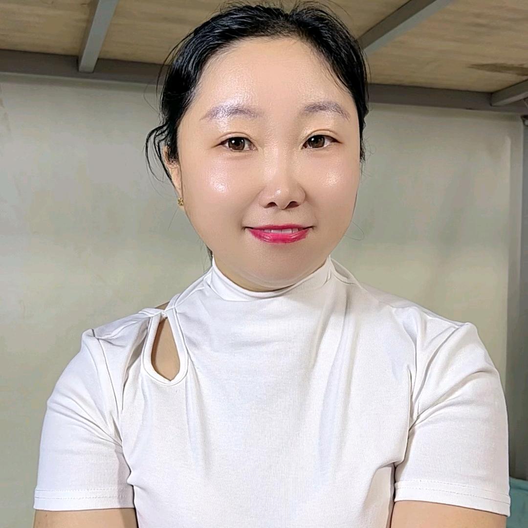 莉莉吖🌷