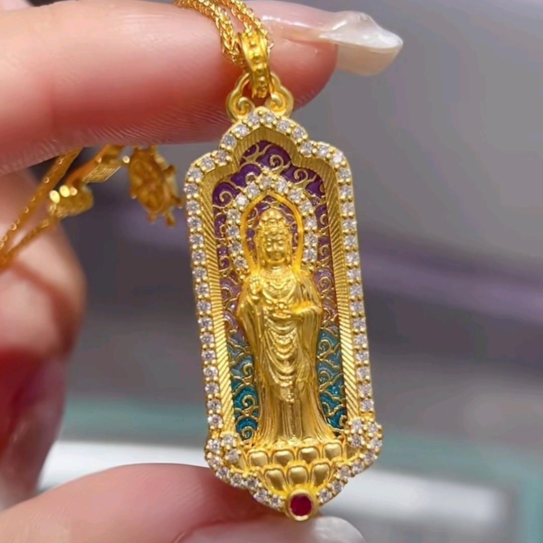 周大生自营卖珠宝的小姐姐