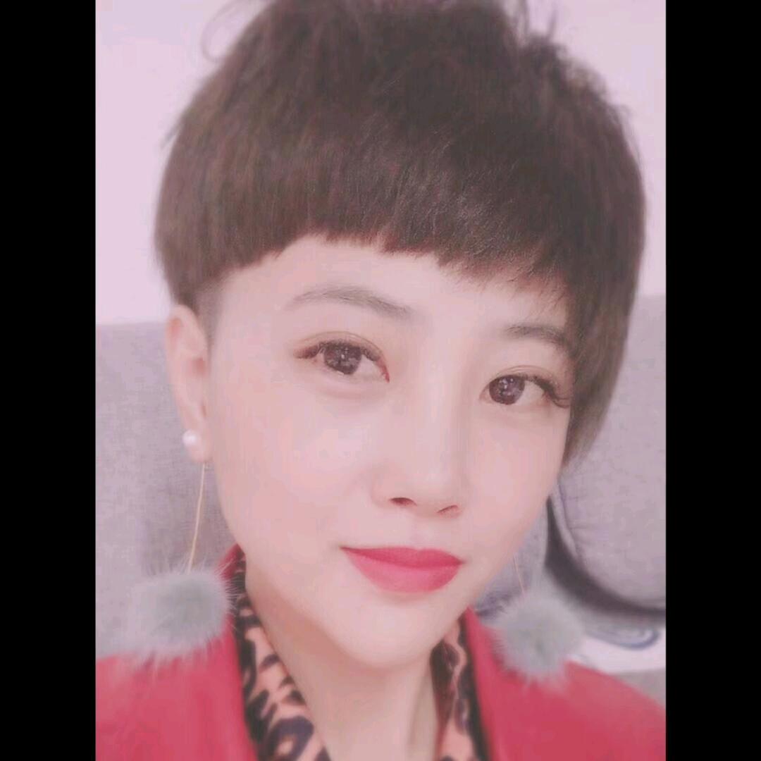 徐菲