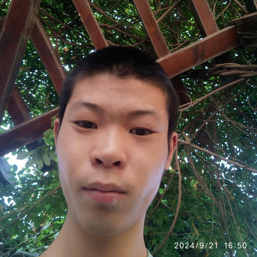 焦非凡