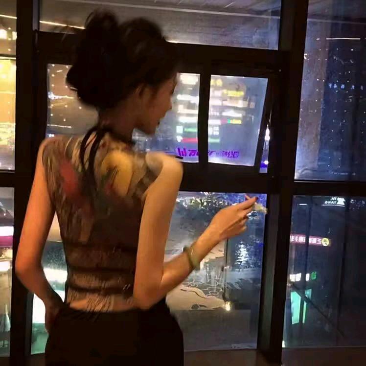 刀斩天下婊.