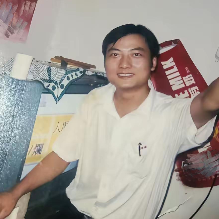 恒隆科米诺刘维