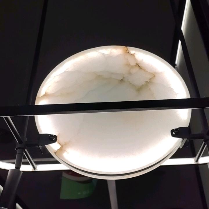 财爷，