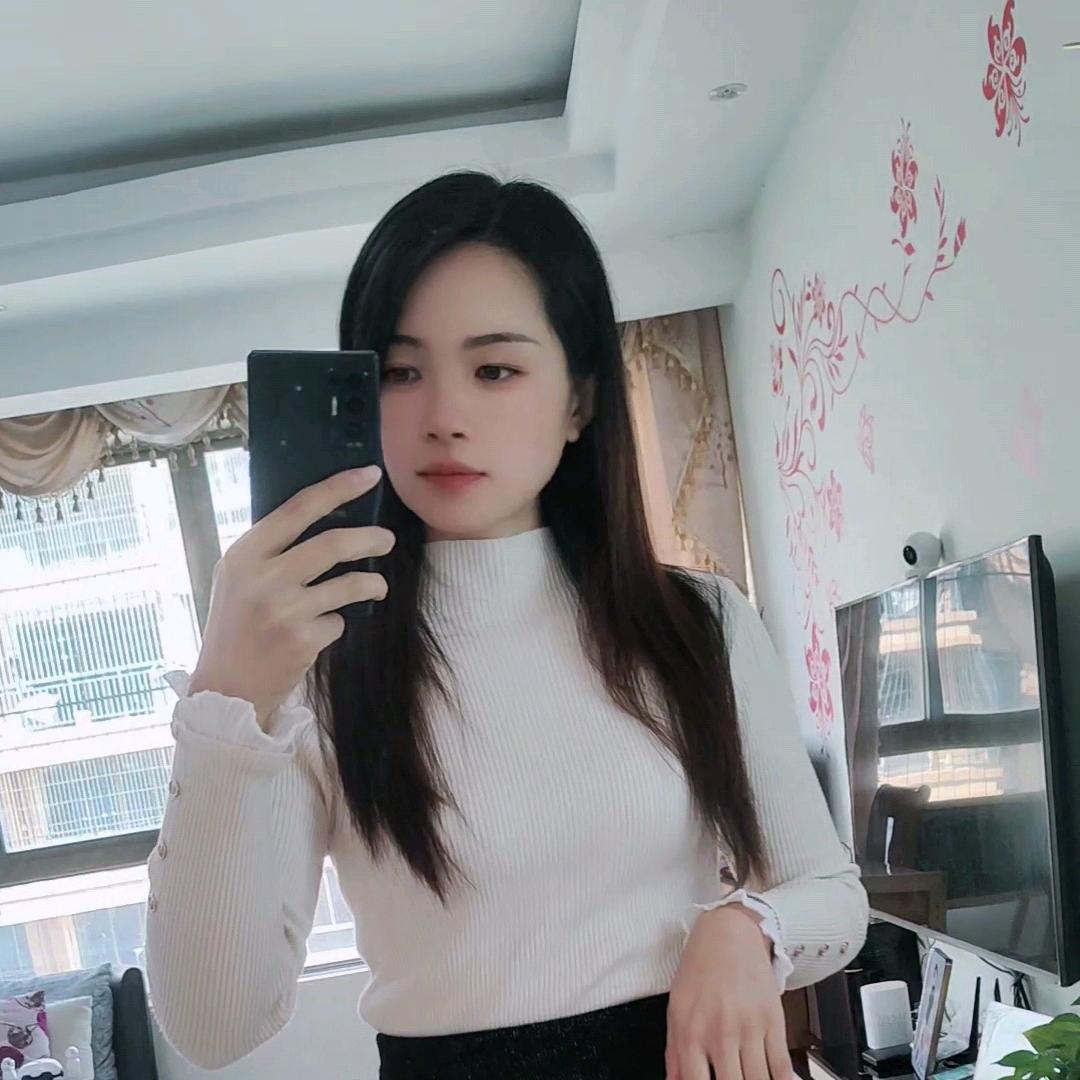 玲依依💞