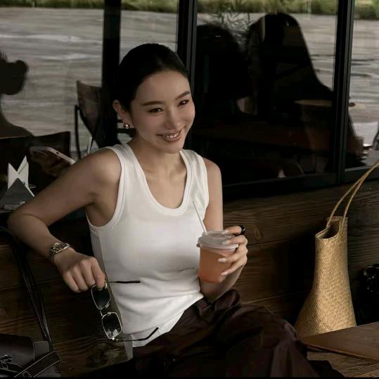 LiLi—李慧儿 （直播爆款）