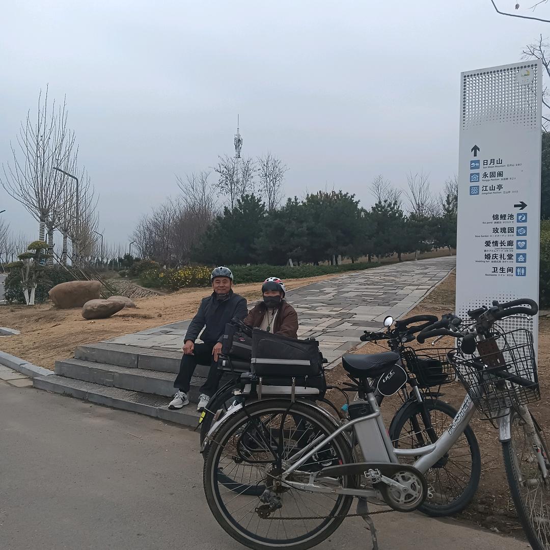 吉祥三宝，孟（祥）拒绝私聊