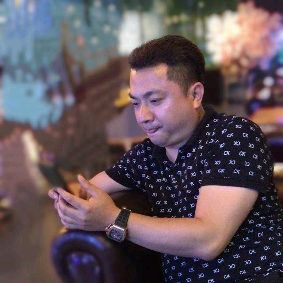 三哥还是三叔啊