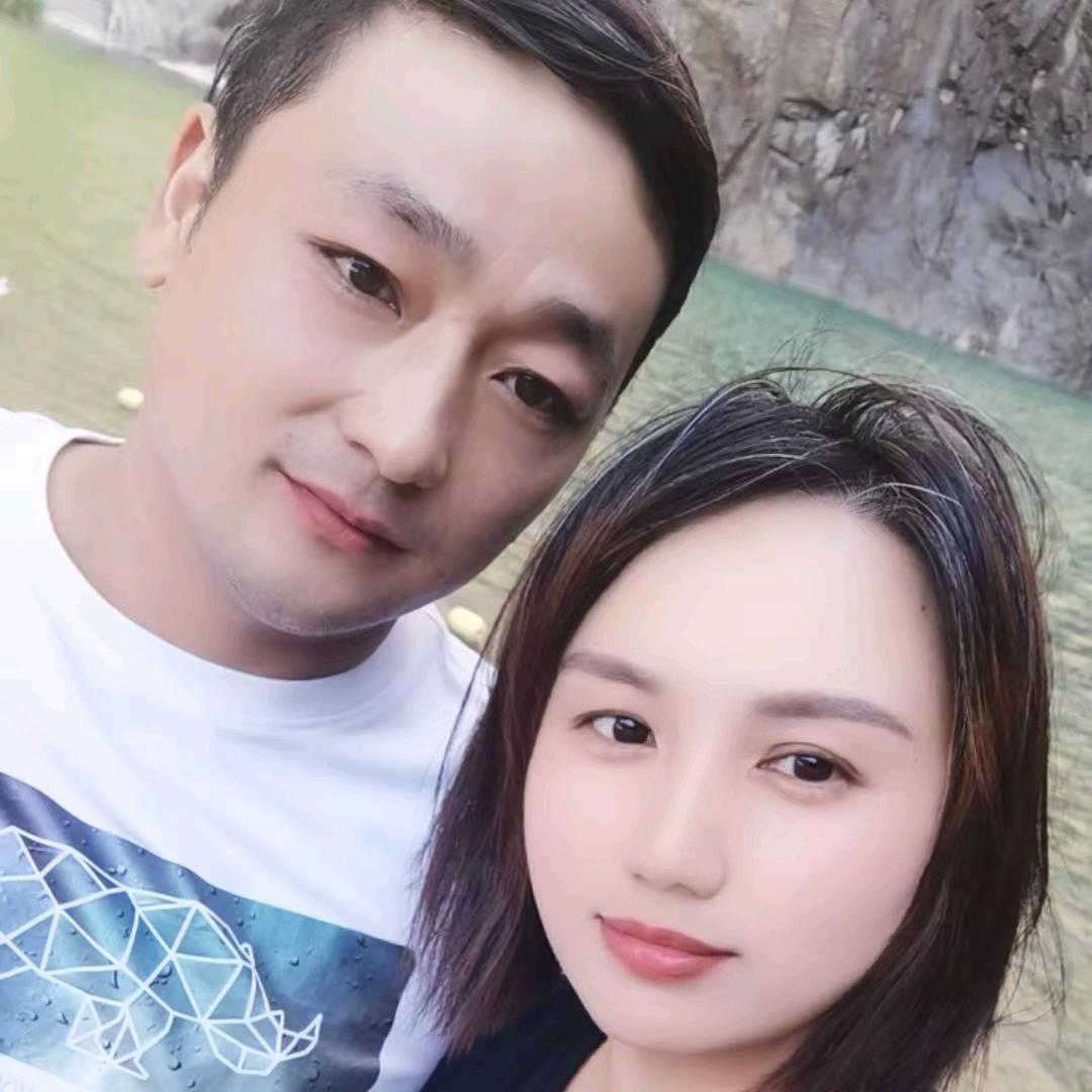 㞢卄.