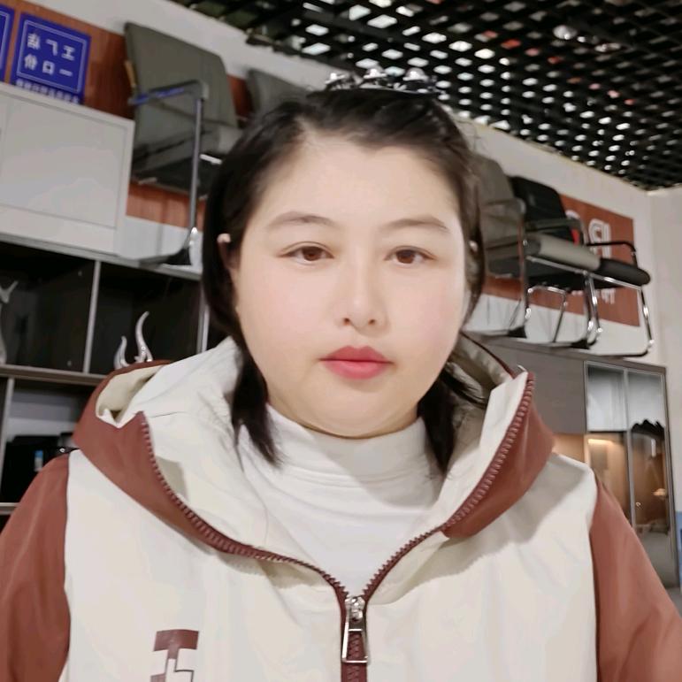 静姐北京荣盛嘉华办公家具