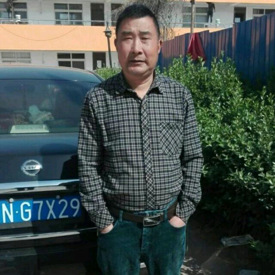 汤炳文