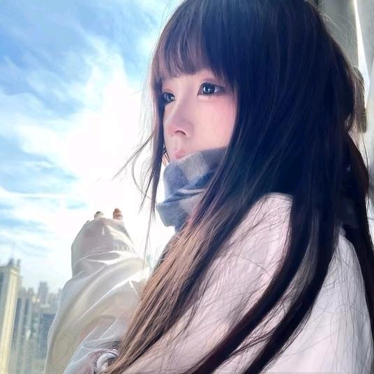 八月.ʷᶻ