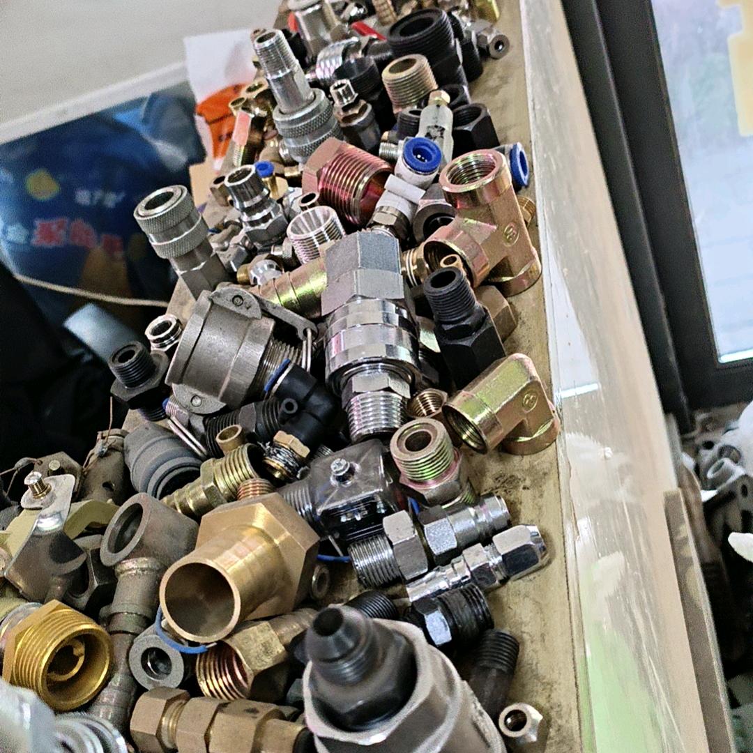 西安宋师，疏通车干活用的工具制作