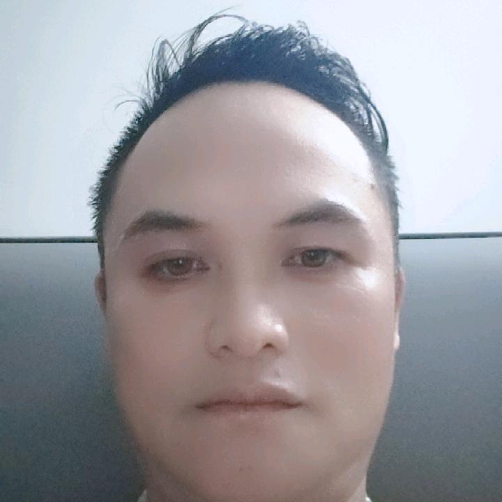 莫君