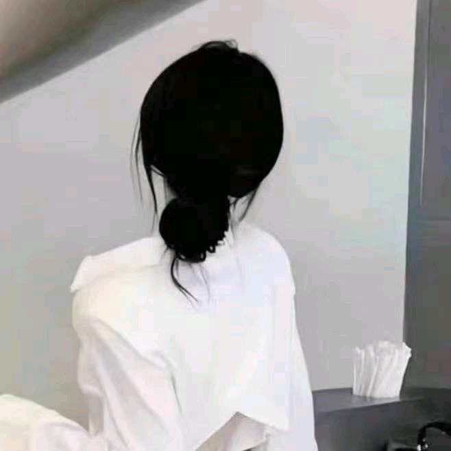 ꧁你终是ᝰ遗憾꧂