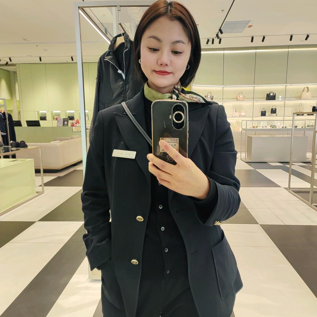 成都杉杉奥莱奢品集合店 Sasa💟💟