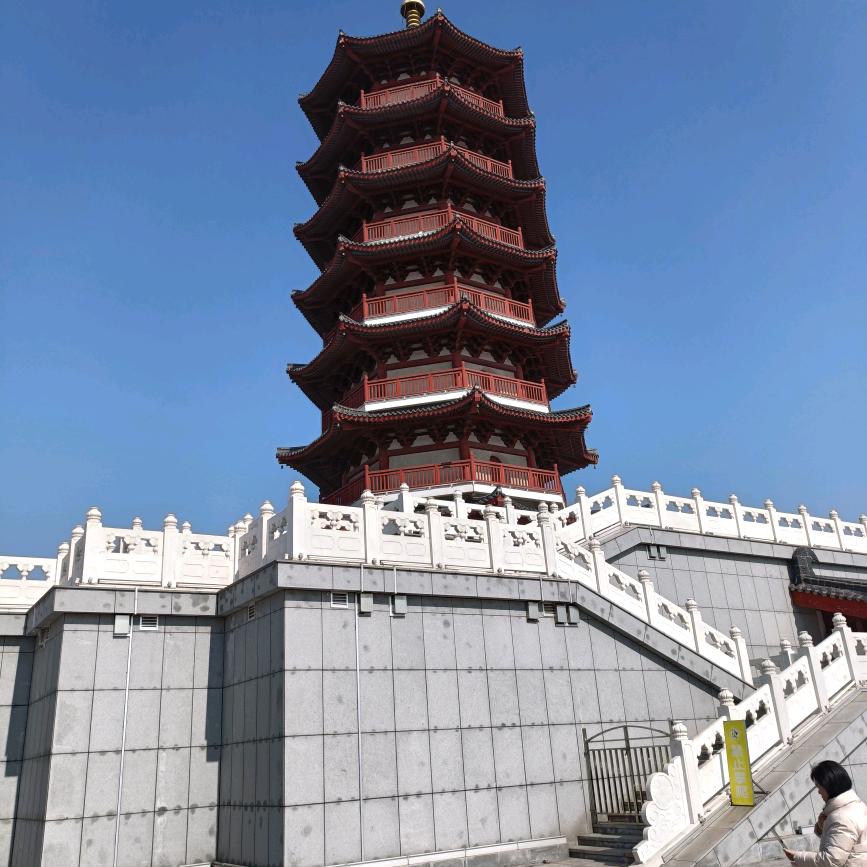 龙行天下